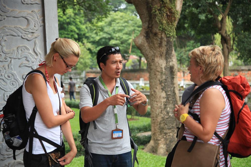 Xếp hạng HDV du lịch cần thiết nhưng không bắt buộc!